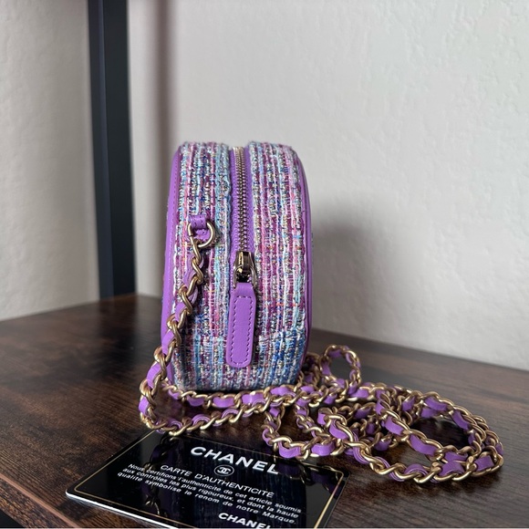 Authentic New Chanel Filigree Purple Multicolor Tweed Round Crossbody Bag - Picture 3 of 12